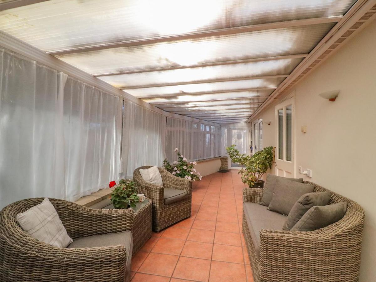 Mimosa Cottage Swyre 외부 사진