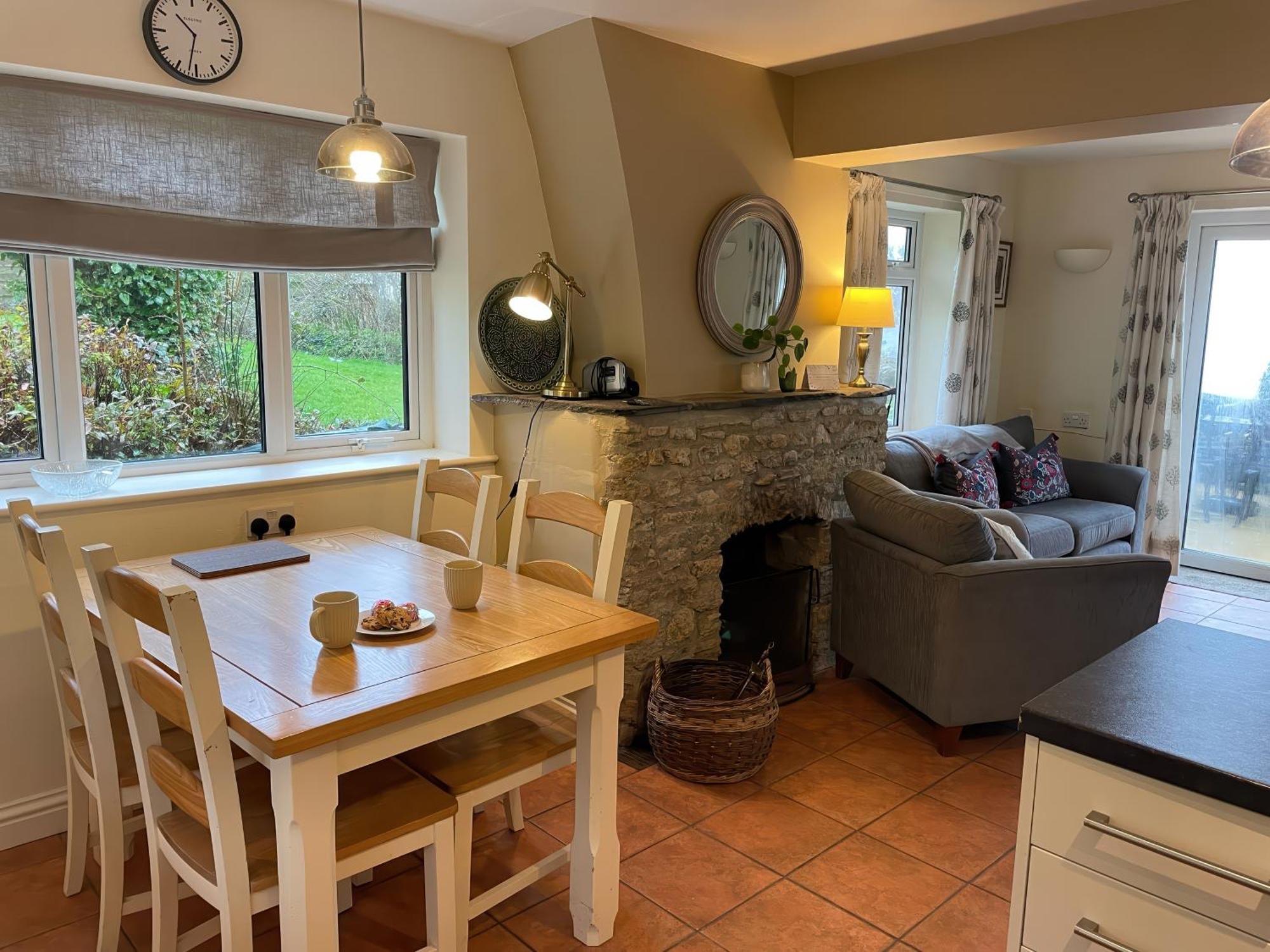 Mimosa Cottage Swyre 외부 사진